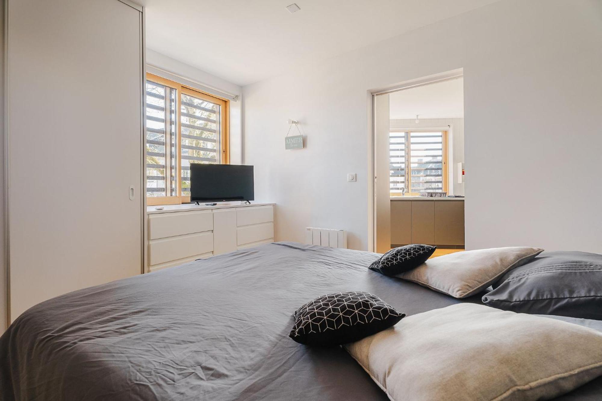 L'Atelier, Appartement Lumineux Et Cosy Ploërmel Eksteriør bilde